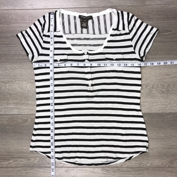 Linda Mathews Scoop Neck Short Sleeve Shirt Medium Black White - Picture 4 of 9